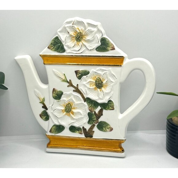 Ceramic Magnolia Flower 2 prong Wall Hanging - Picture 4 of 5